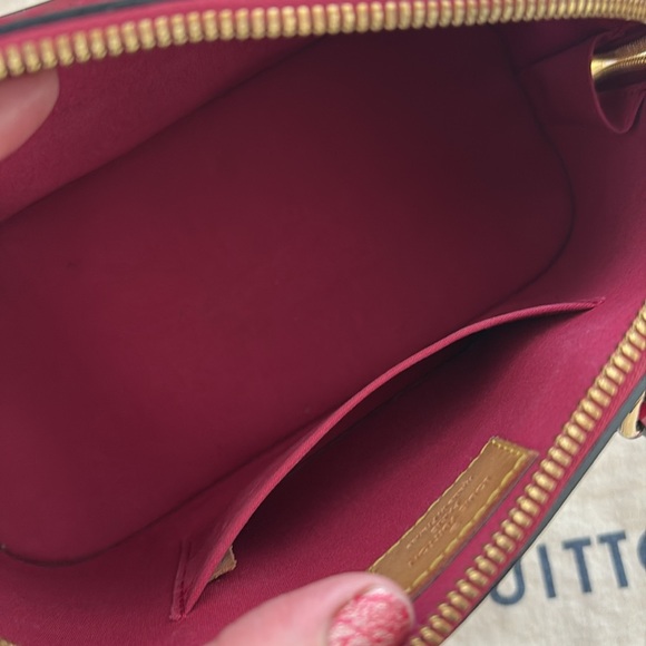 Authentic Louis Vuitton Alma BB Vernis Top Handle / Crossbody Bag - Picture 14 of 16